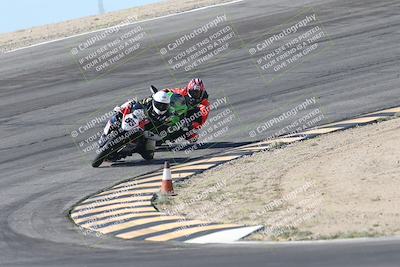 media/Oct-30-2025-Racers Edge (Thu) [[dabbdaf680]]/3-B Group/Session 2 (Bowl Exit)/